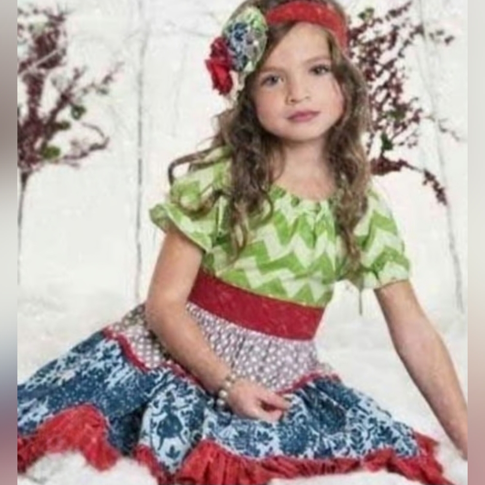 #1818 Persnickety Chevron and Floral Ruffled Kids Dress Sz. 3T